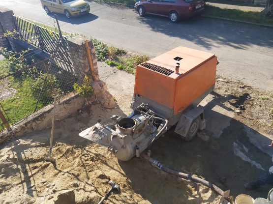 Betonpumpa bérlés